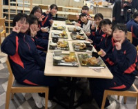 1763979389262_copy_292x232